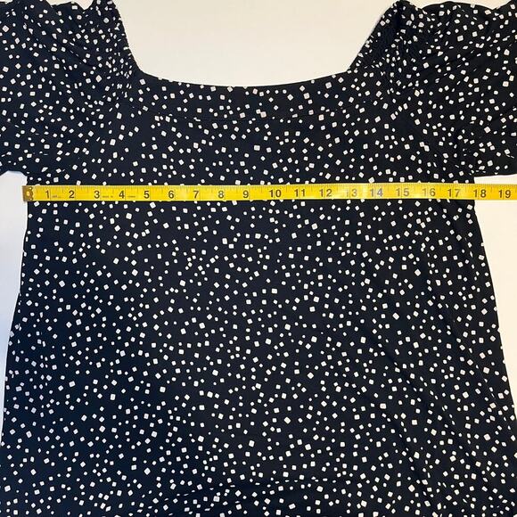 Jjill Wearever Collection Off Shoulder Dot Blouse Black White Size Medium Petite - Picture 7 of 7